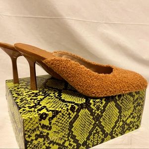 Fuzzy Teddy Bear Kitten Heels